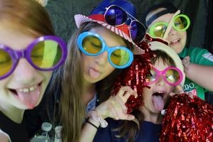 Family Praise photo 31