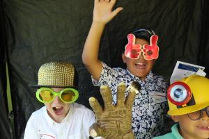 Family Praise photo 44
