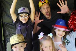 Family Praise photo 91
