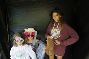Family Praise photo 152