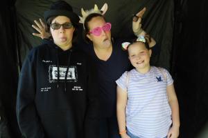 Family Praise photo 165