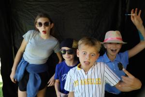 Family Praise photo 243