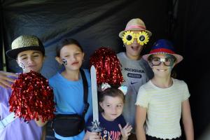 Family Praise photo 262