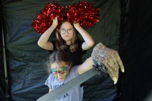 Family Praise photo 285
