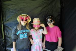 Family Praise photo 292