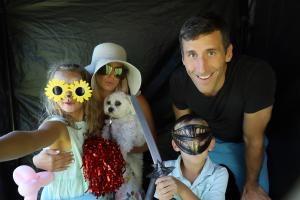 Family Praise photo 336