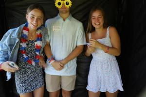 Family Praise photo 342