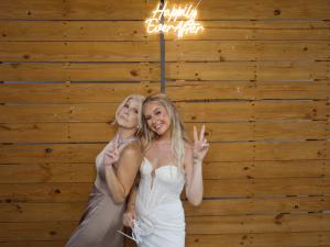 Schram photo 42