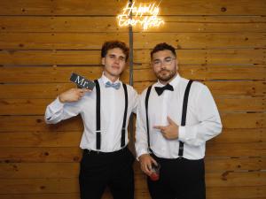 Schram photo 69