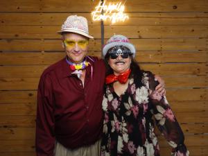 Schram photo 78