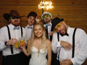 Schram photo 128