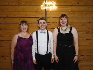 Schram photo 156