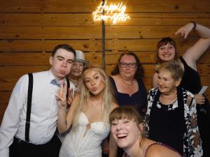 Schram photo 167