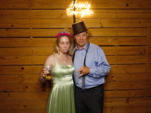 Schram photo 247